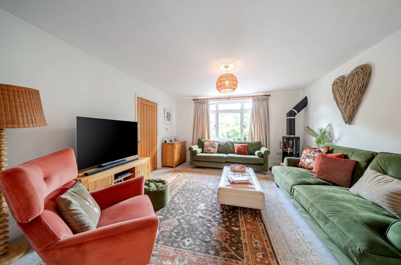 Mill Lane, Lindford, GU35, photo 4
