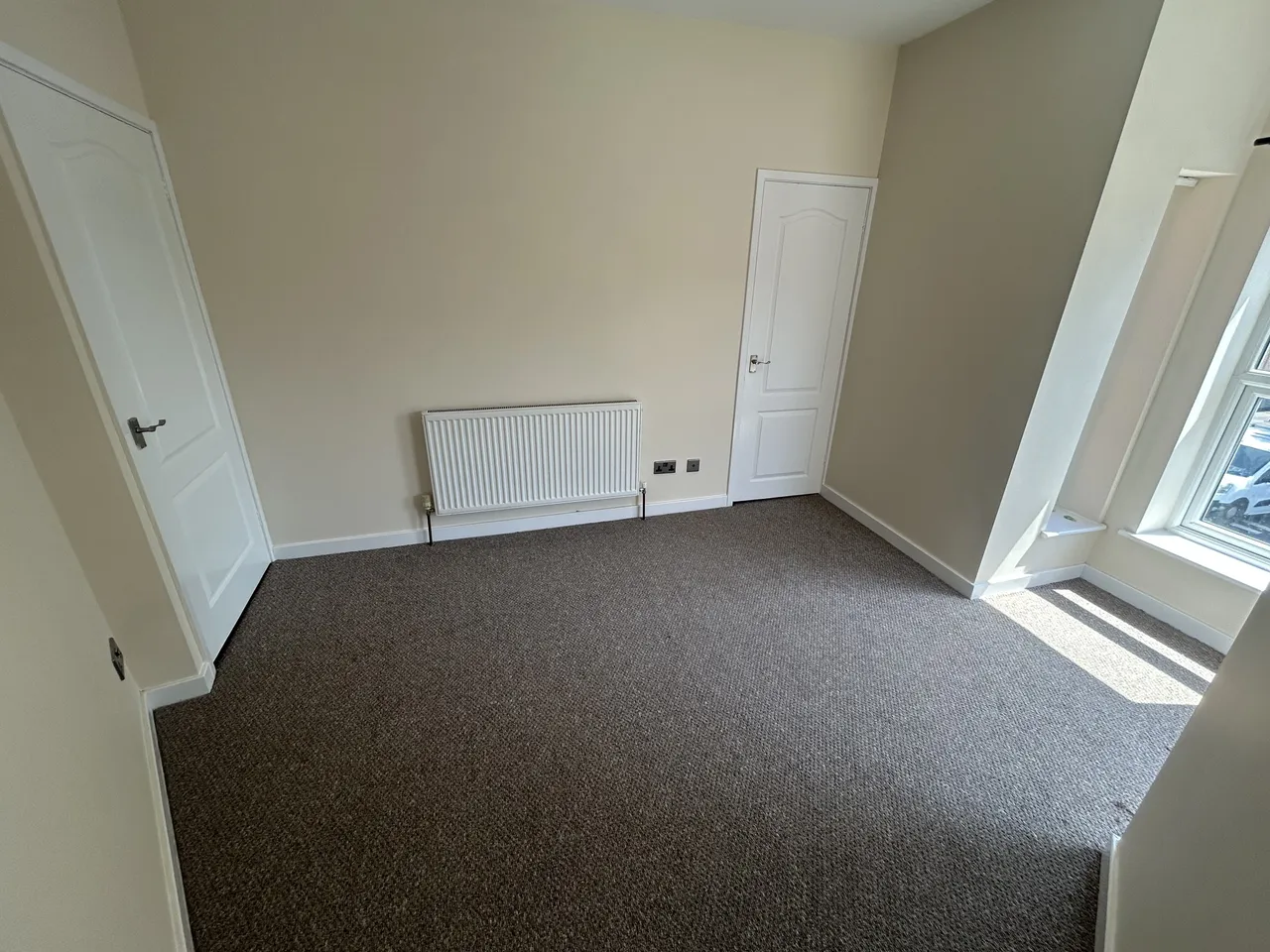 Newcastle Avenue, Worksop, S80, photo 5