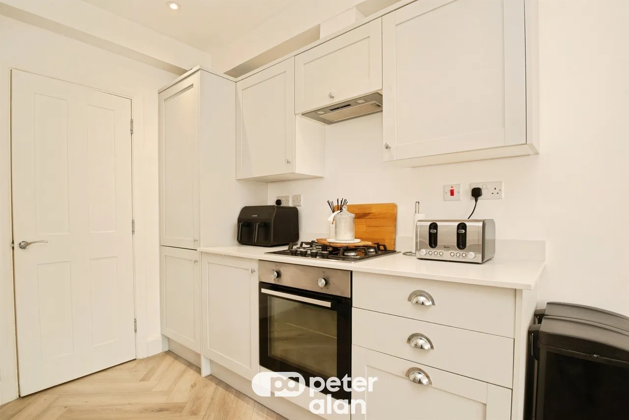 Llantrisant Street, Cardiff, CF24, photo 3