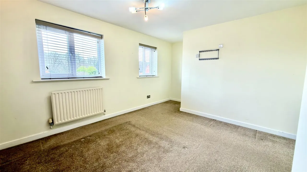 Rutland Drive, Tamworth, B78, photo 11