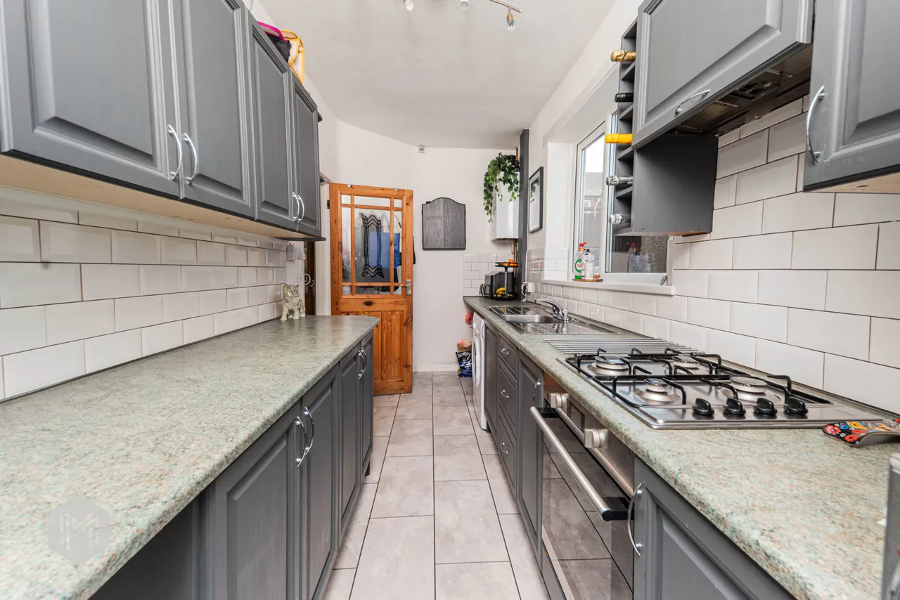 Oaks Avenue, Bolton, BL2 3BY, photo 5