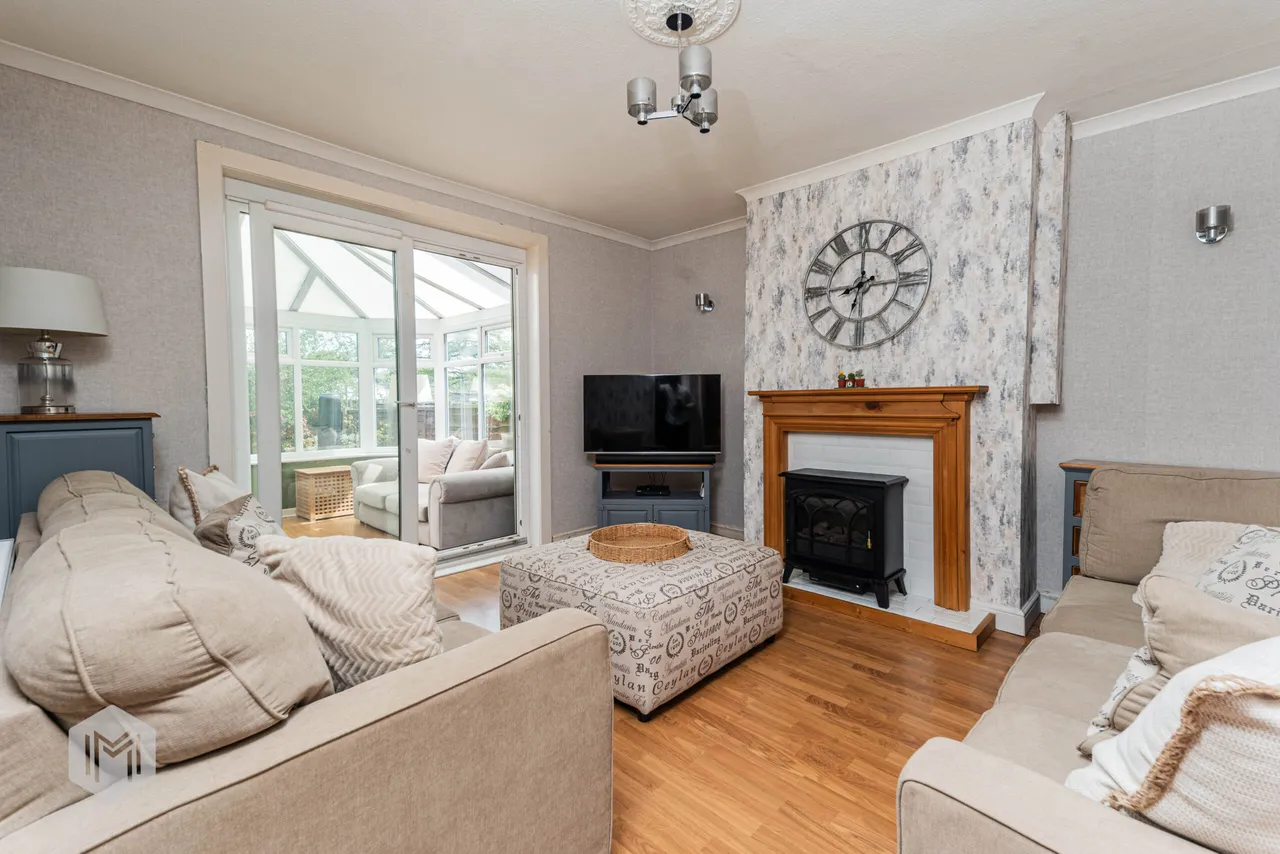 Oaks Avenue, Bolton, BL2 3BY, photo 2