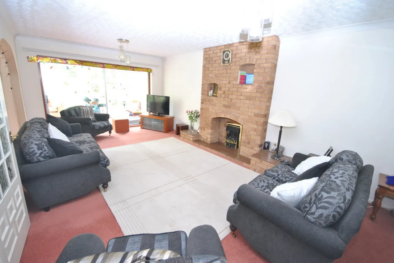Hawkeswell Close, Solihull, photo 5
