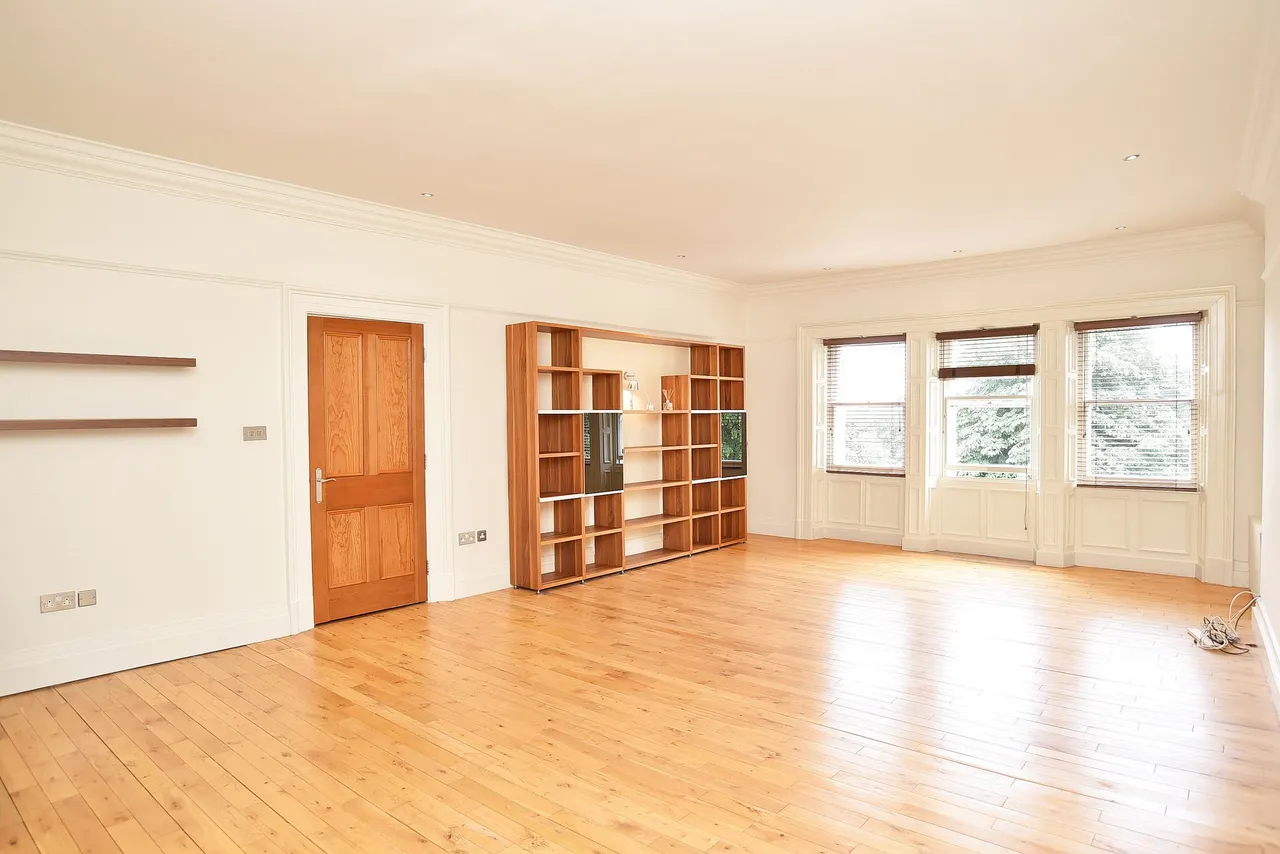 Park Parade, Harrogate, HG1, photo 2