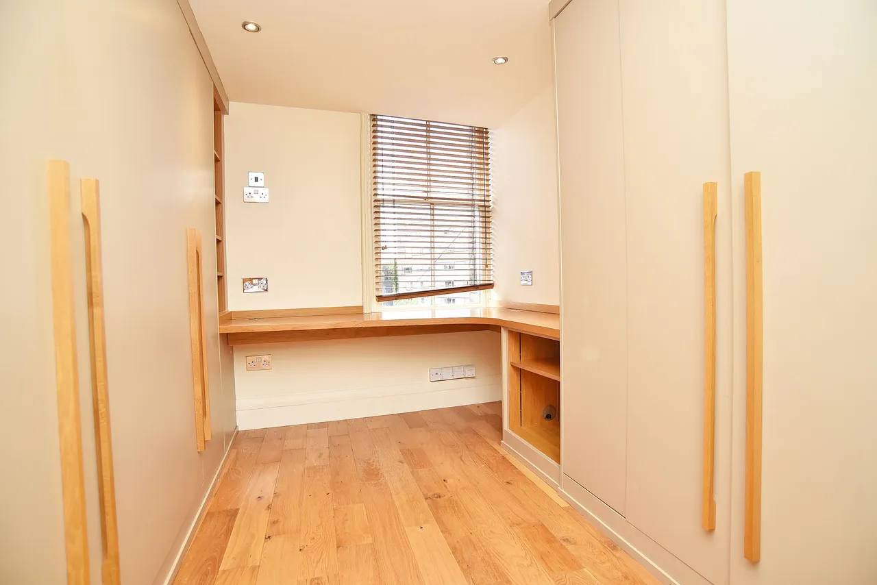 Park Parade, Harrogate, HG1, photo 16