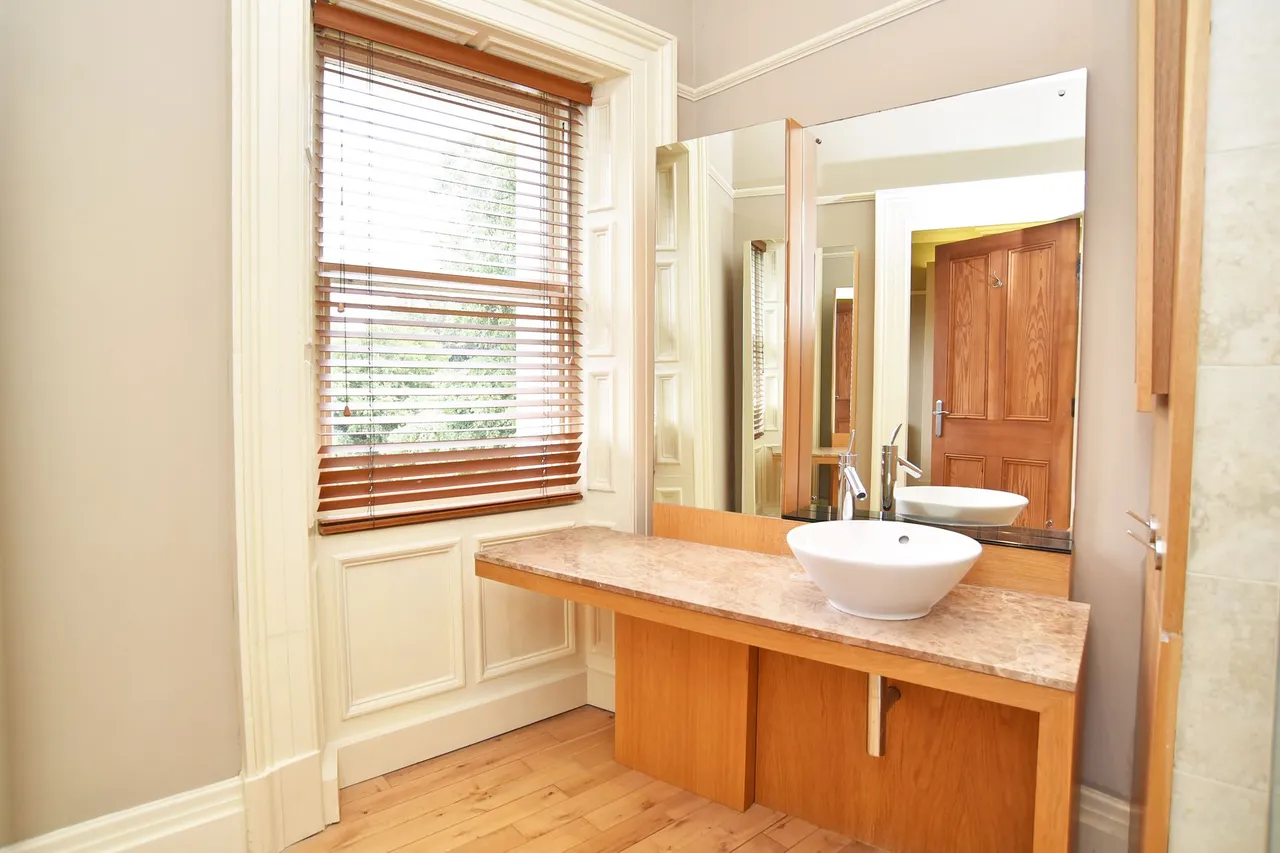 Park Parade, Harrogate, HG1, photo 12