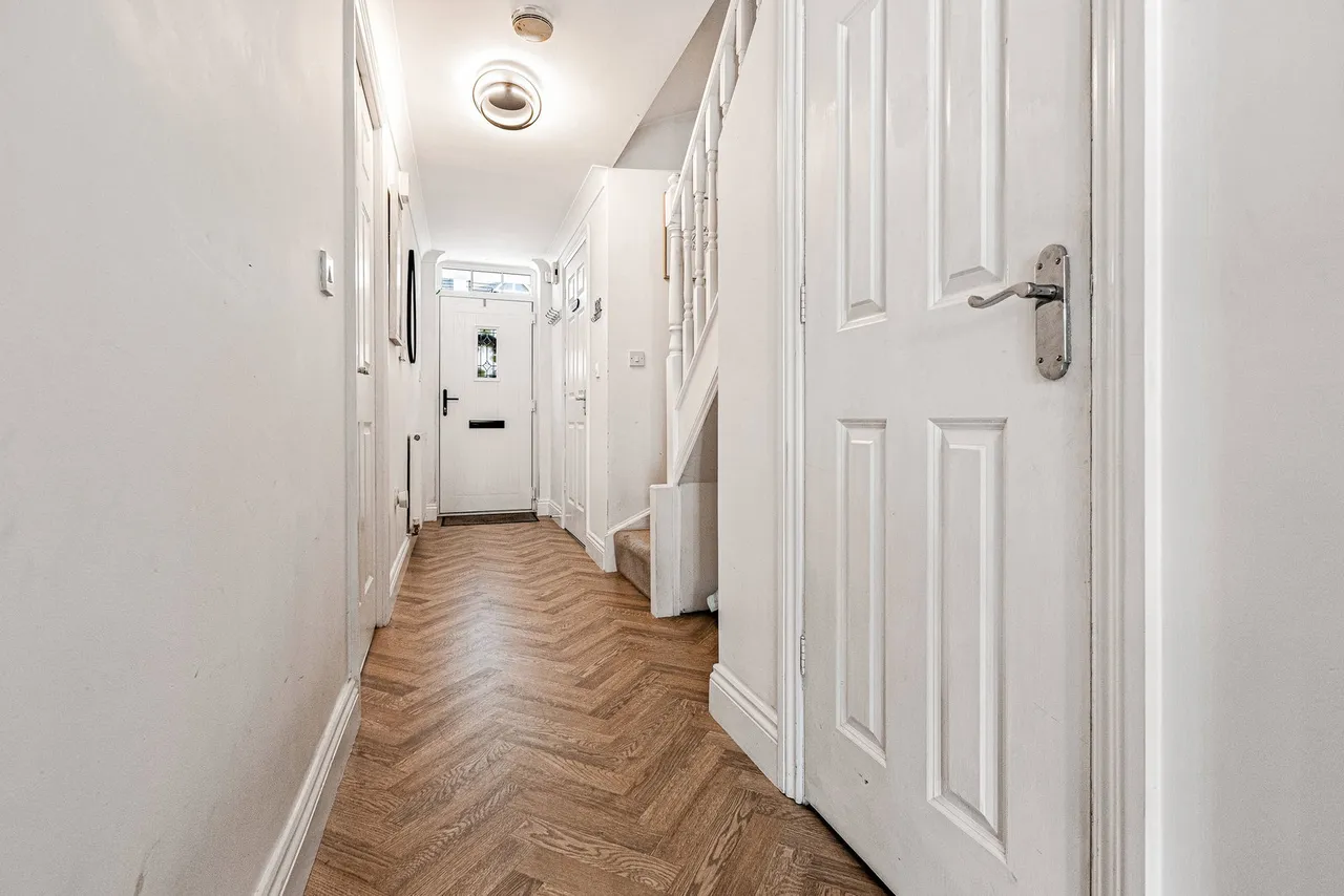 Fosse Close, Burbage, LE10, photo 6