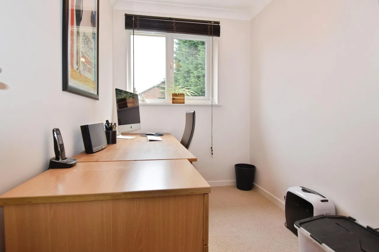 Crofton Close, Forest Park, RG12, photo 8