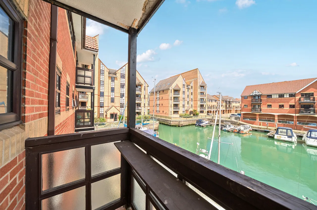 Emerald Quay, Shoreham-by-Sea, BN43, photo 11