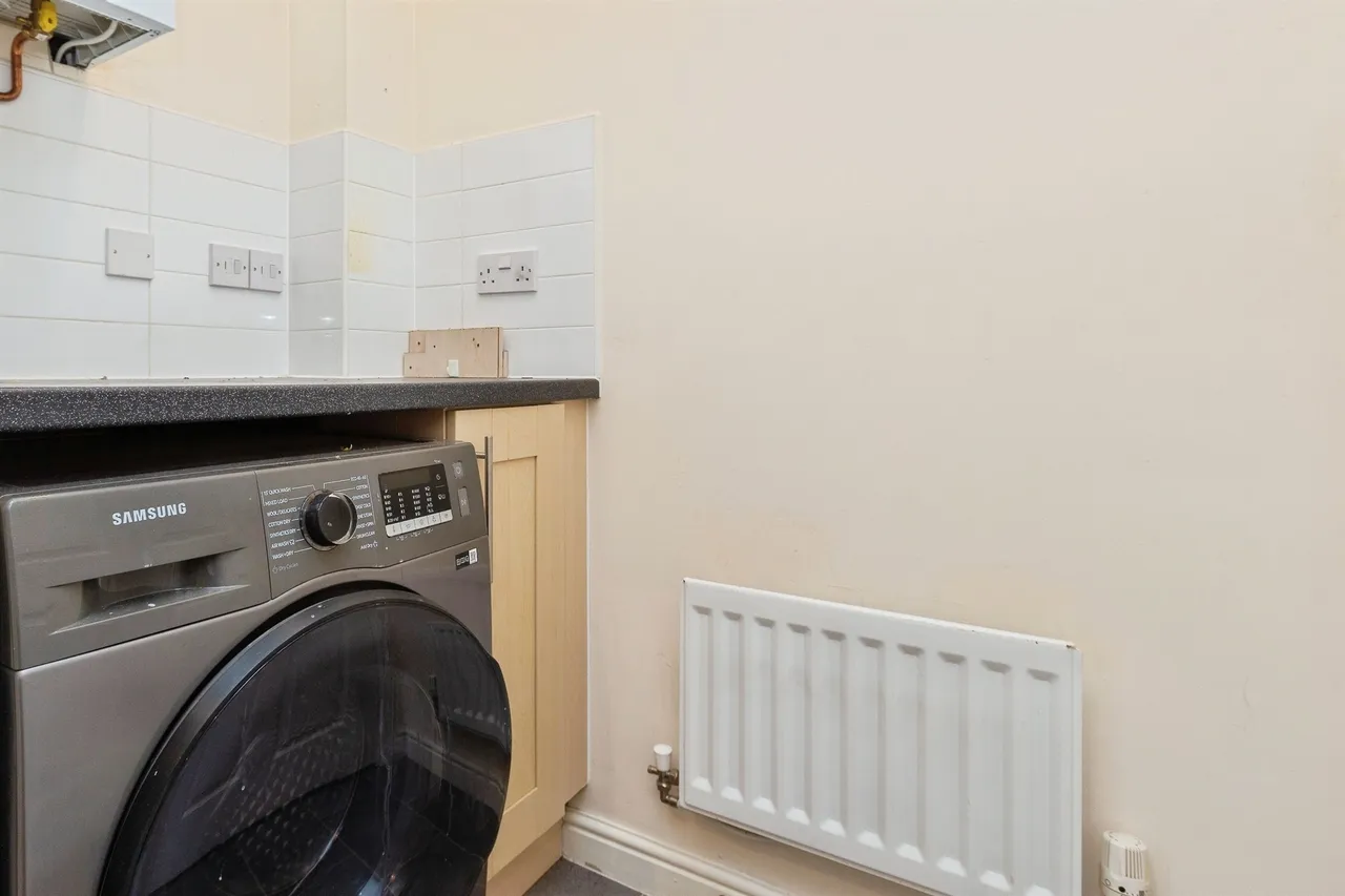 Petronel Road, Aylesbury, HP19, photo 22