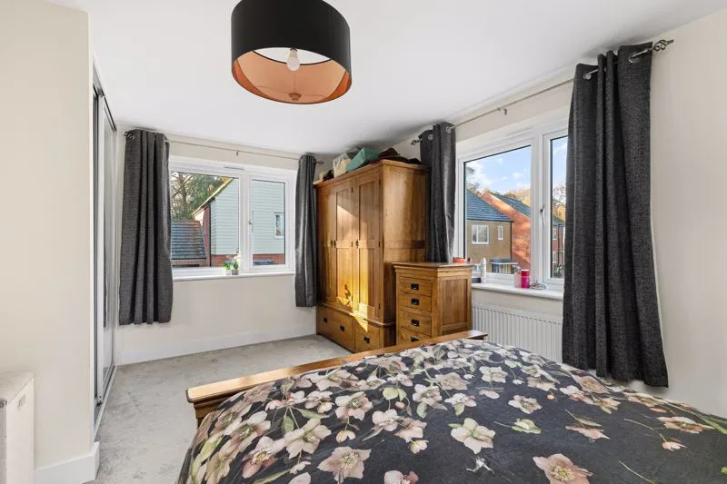 Percival Gardens, Row Town KT15 1FQ, photo 10