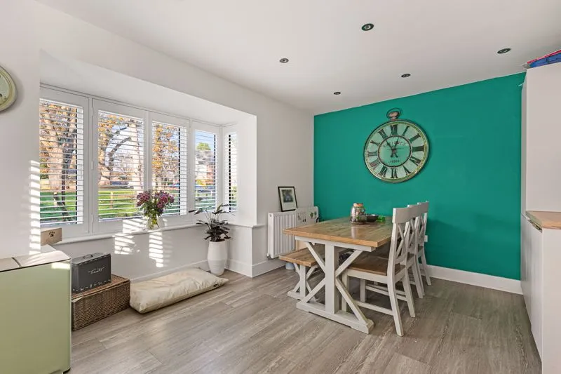 Percival Gardens, Row Town KT15 1FQ, photo 7
