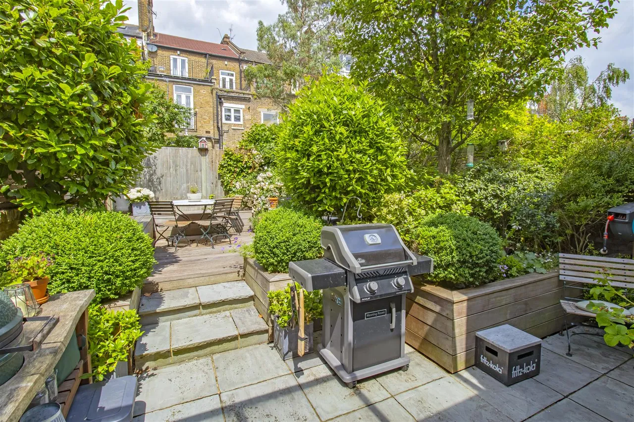 Woodsome Road, London, NW5, photo 15