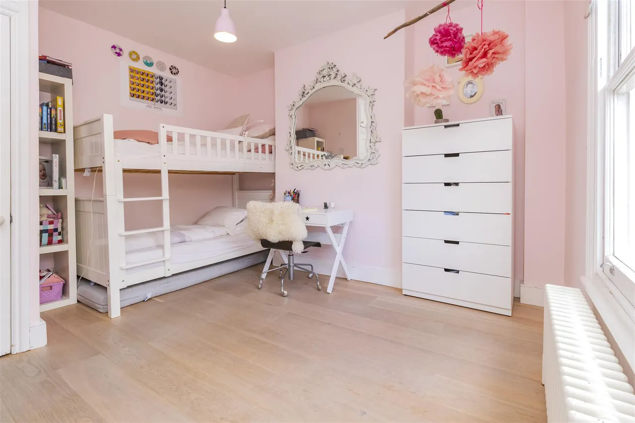 Woodsome Road, London, NW5, photo 14