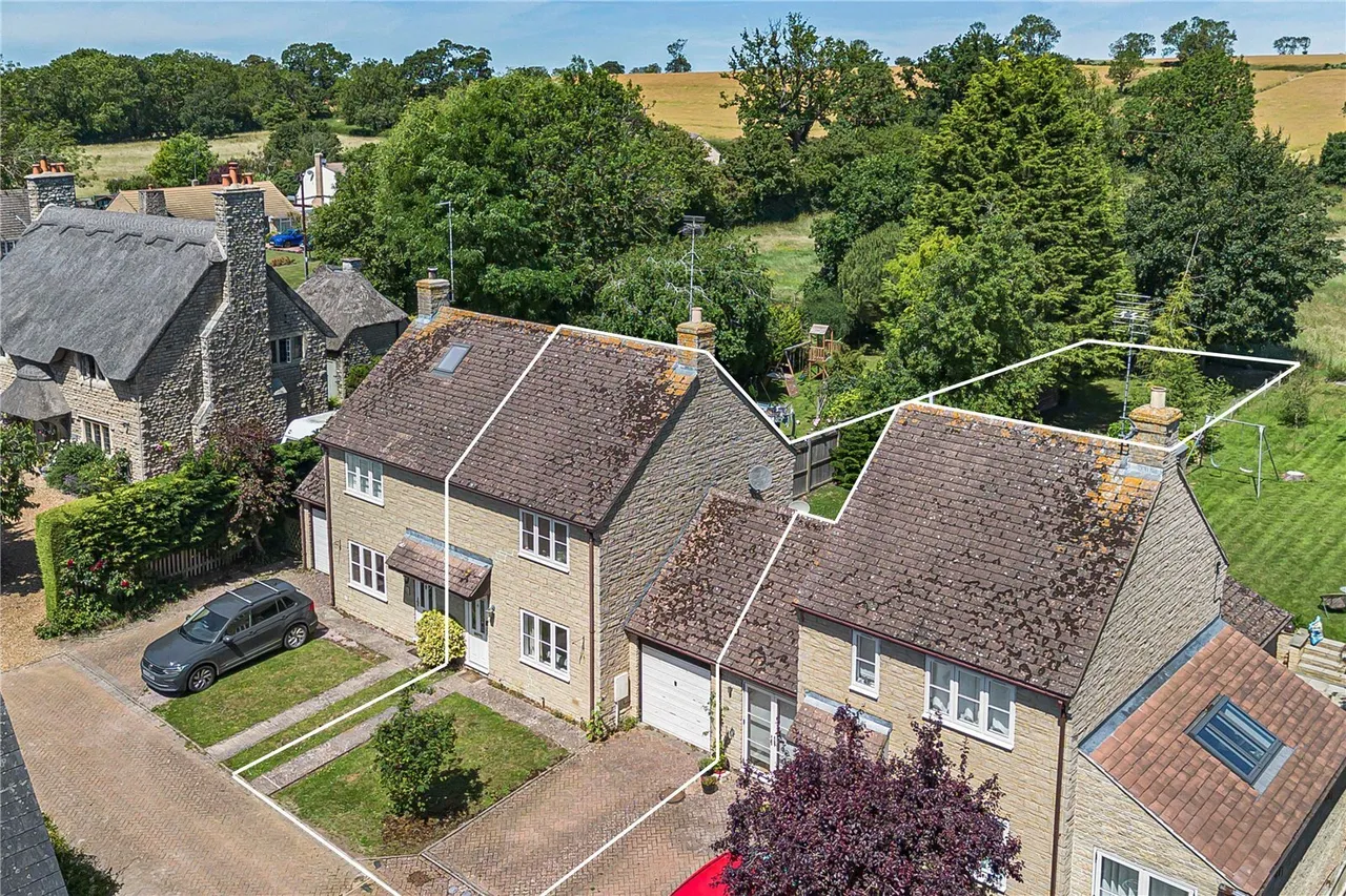 2 bed land for sale, Main Street, Polebrook, PE8