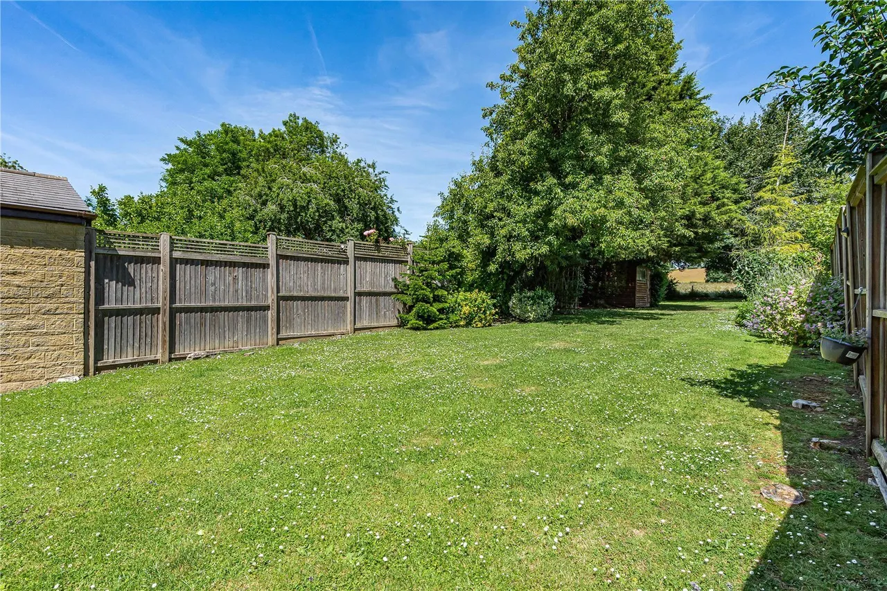 Main Street, Polebrook, PE8, photo 9