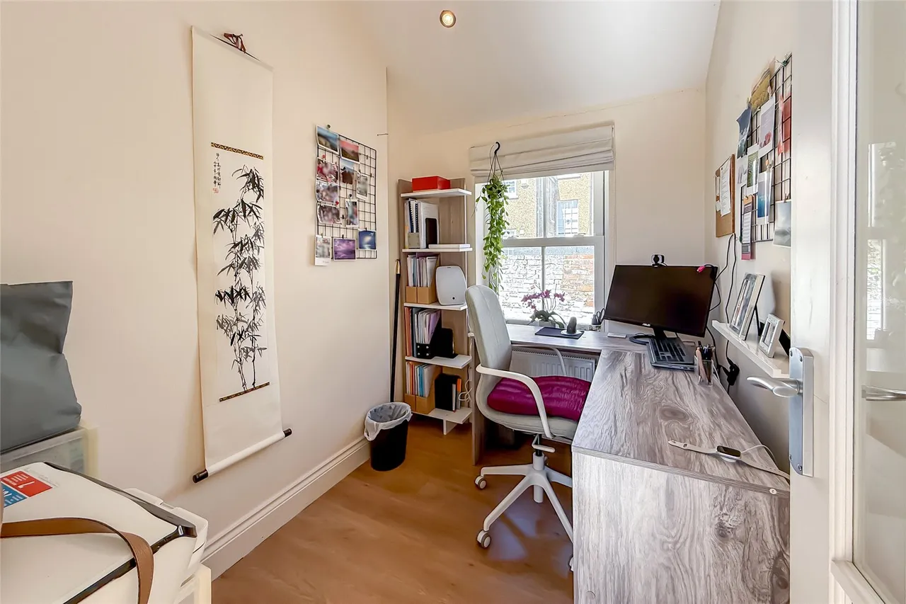 Sopwell Lane, St. Albans, Hertfordshire, AL1 1RS, photo 7