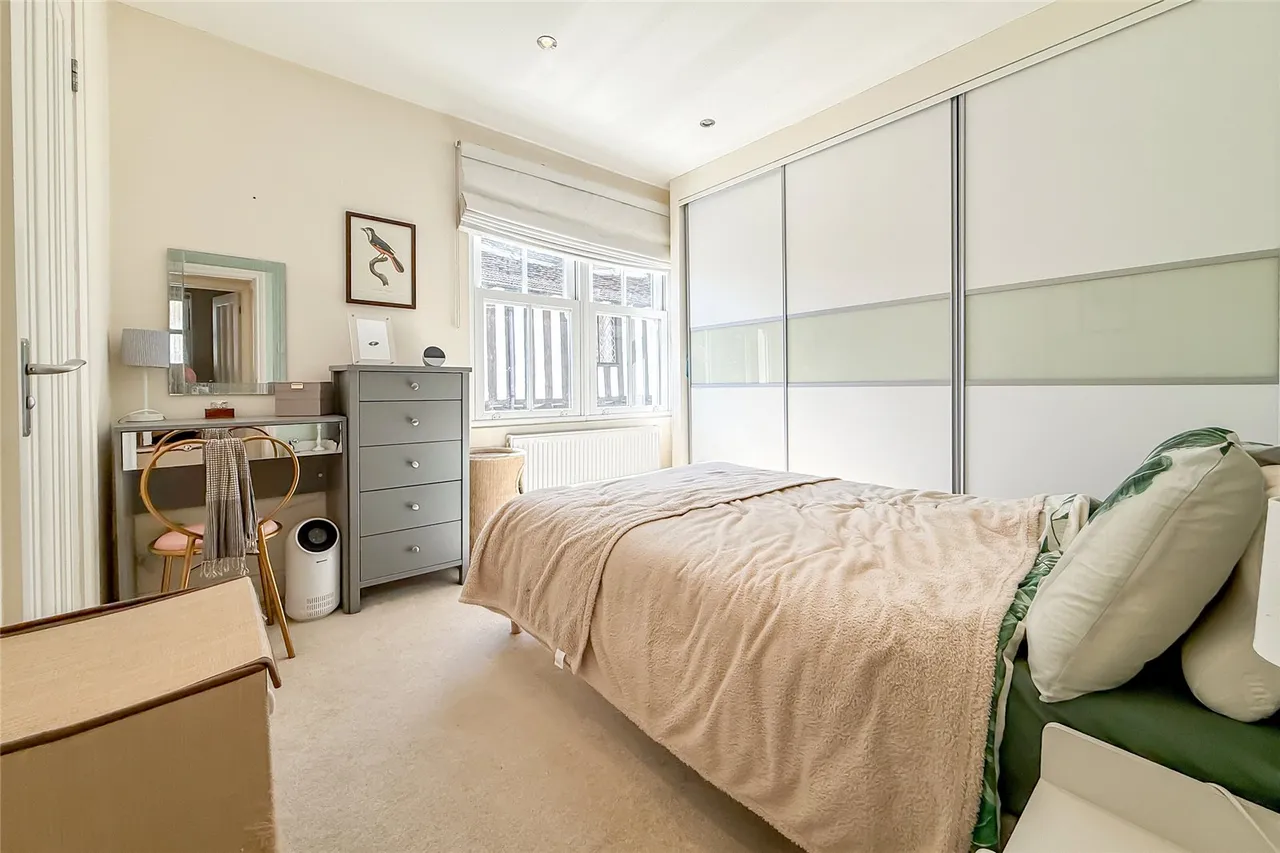 Sopwell Lane, St. Albans, Hertfordshire, AL1 1RS, photo 10