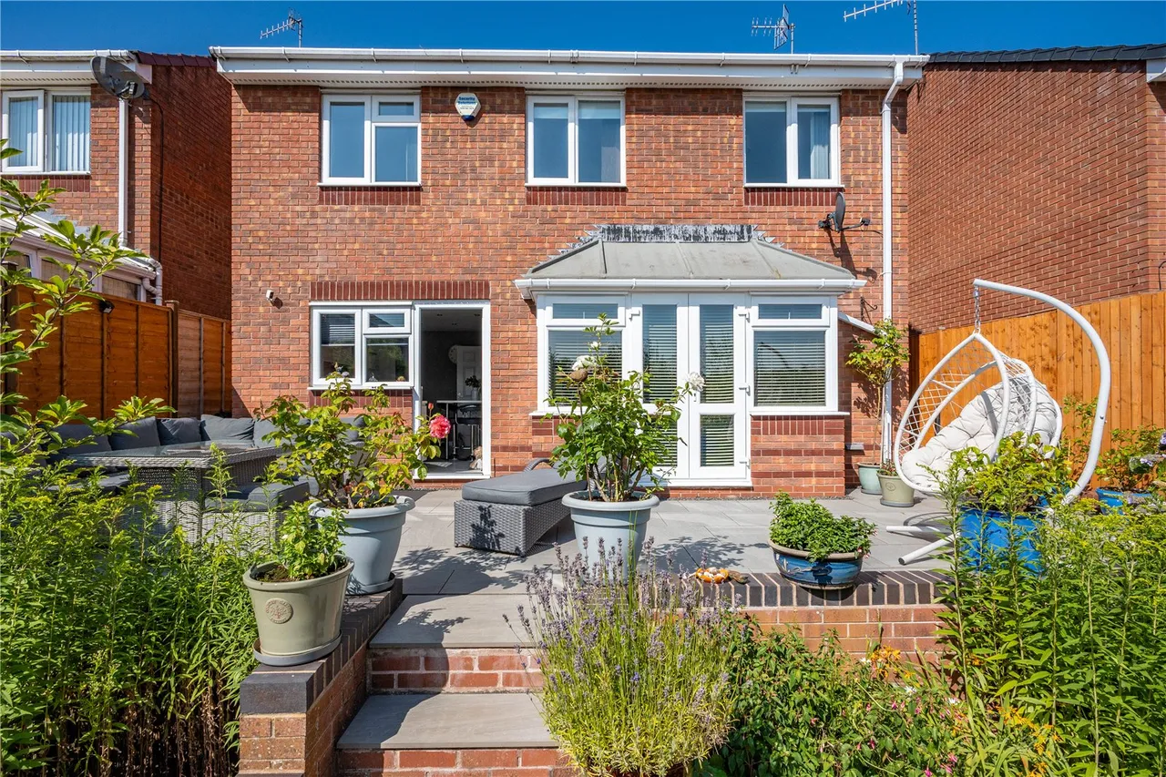 Valencia Road, Bromsgrove, Worcestershire, B60 2SA, photo 28