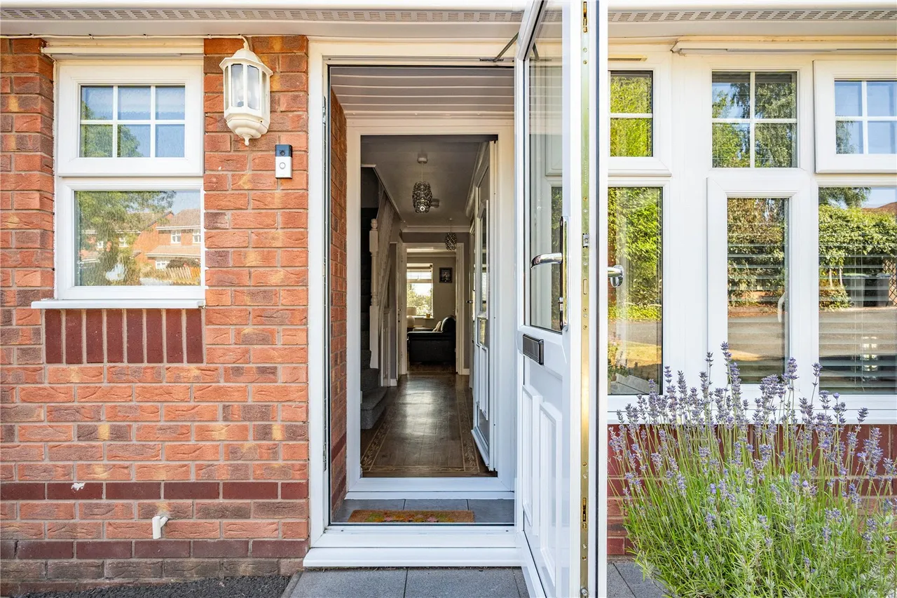 Valencia Road, Bromsgrove, Worcestershire, B60 2SA, photo 16