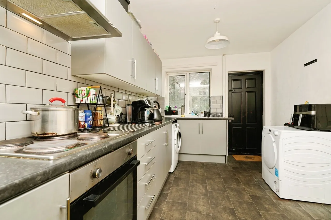 Theresa Street, Gloucester, Gloucestershire, GL1, photo 5