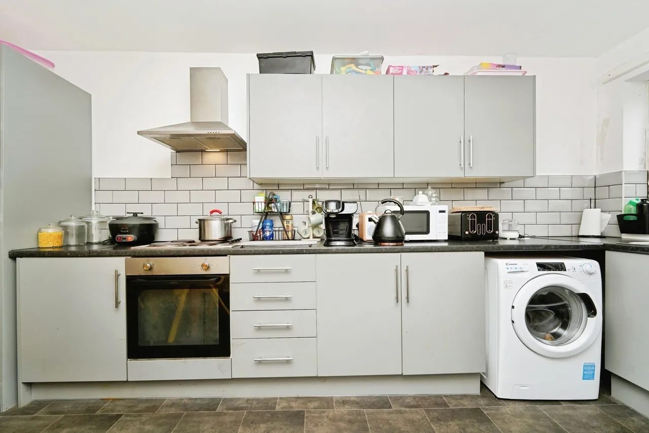 Theresa Street, Gloucester, Gloucestershire, GL1, photo 3
