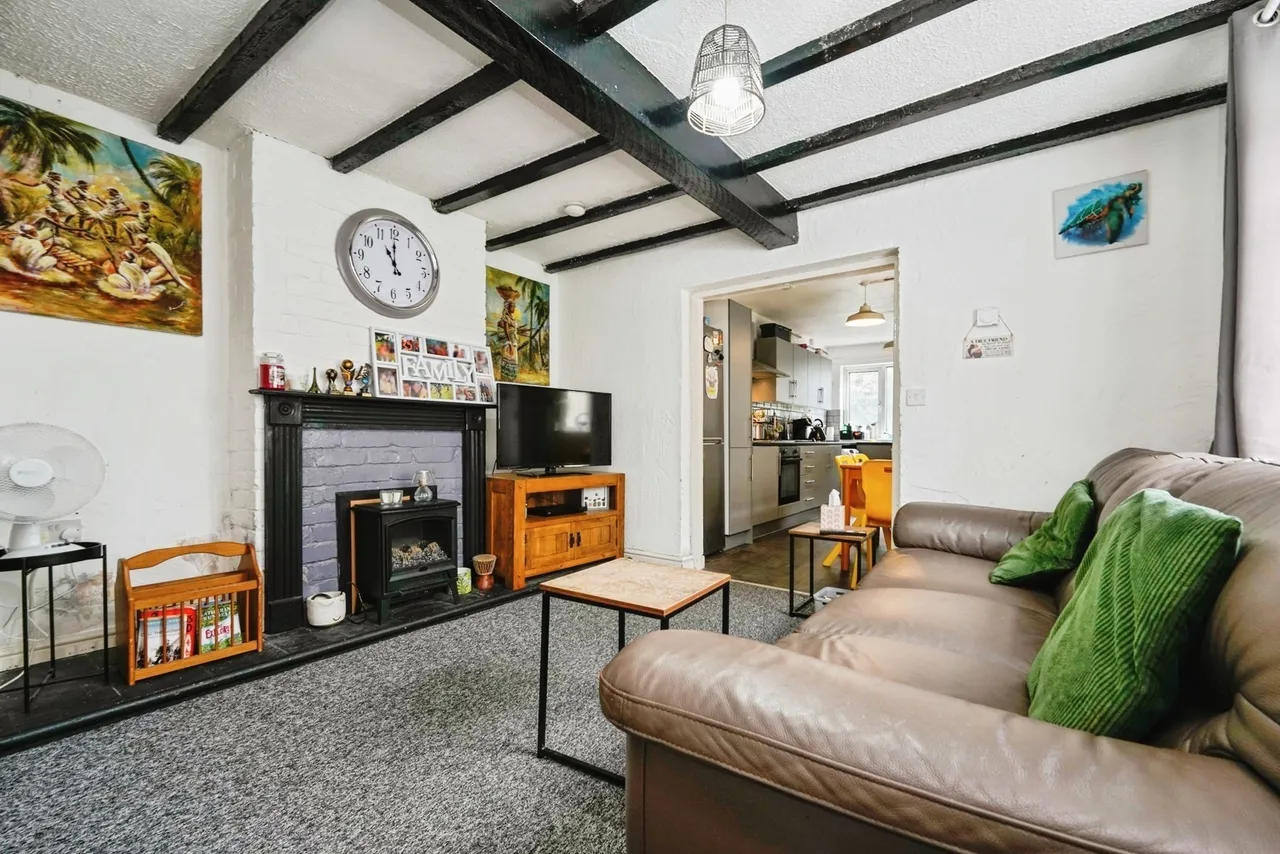 Theresa Street, Gloucester, Gloucestershire, GL1, photo 4