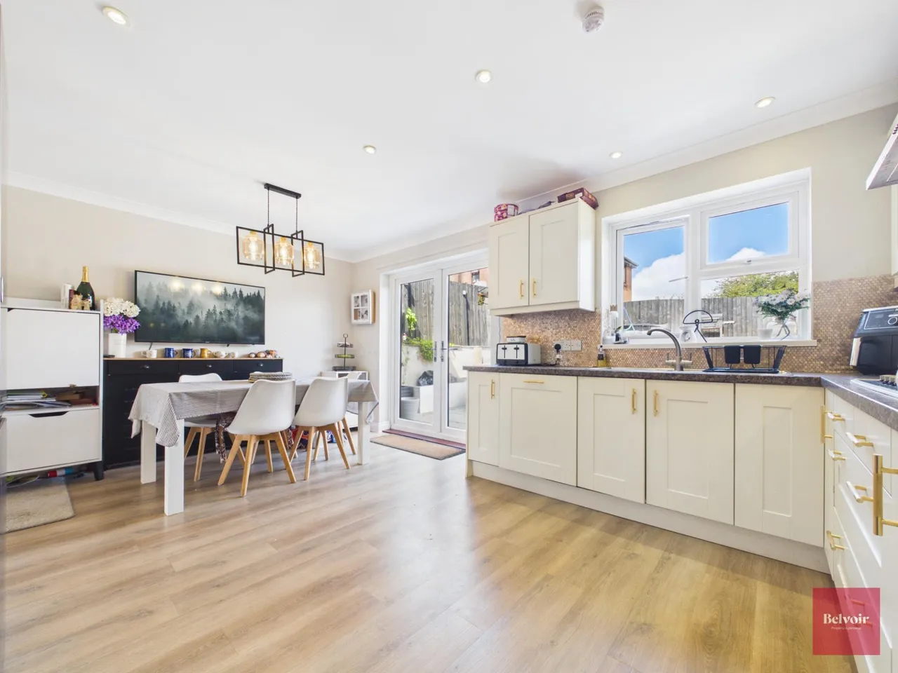 Juniper Close, Sketty, Swansea, SA2, photo 2