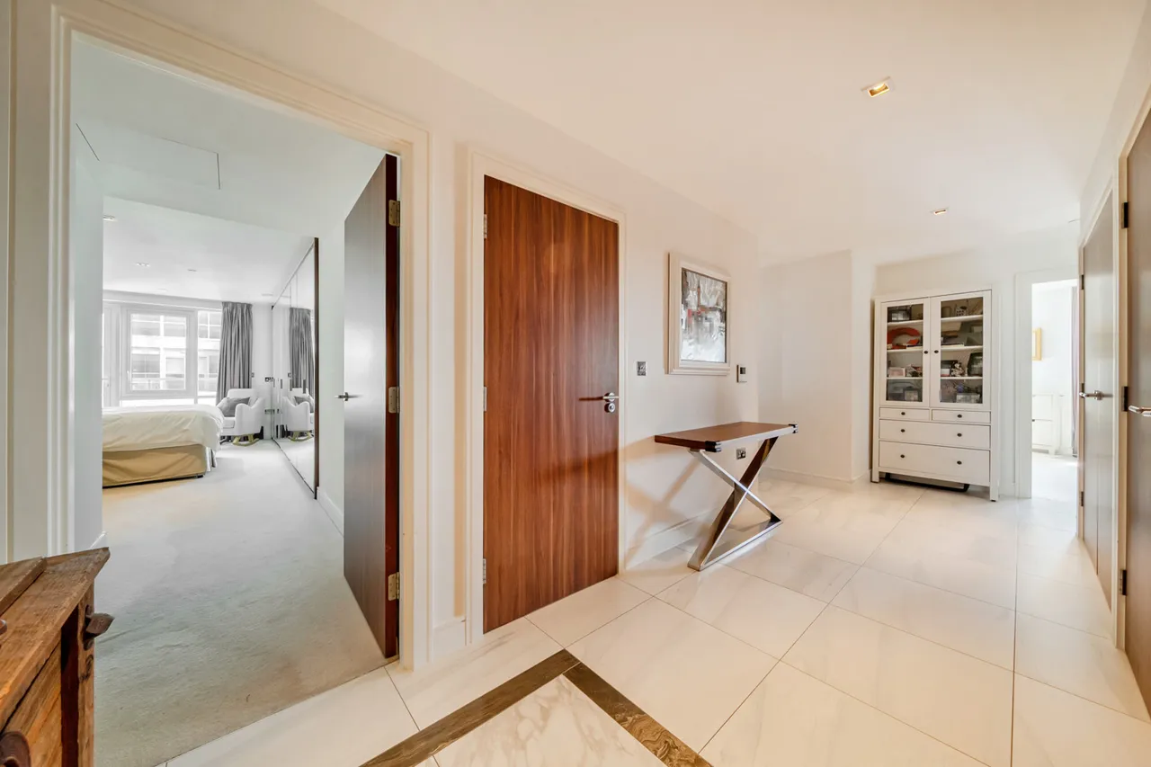 Longfield Avenue, Ealing, W5, photo 11