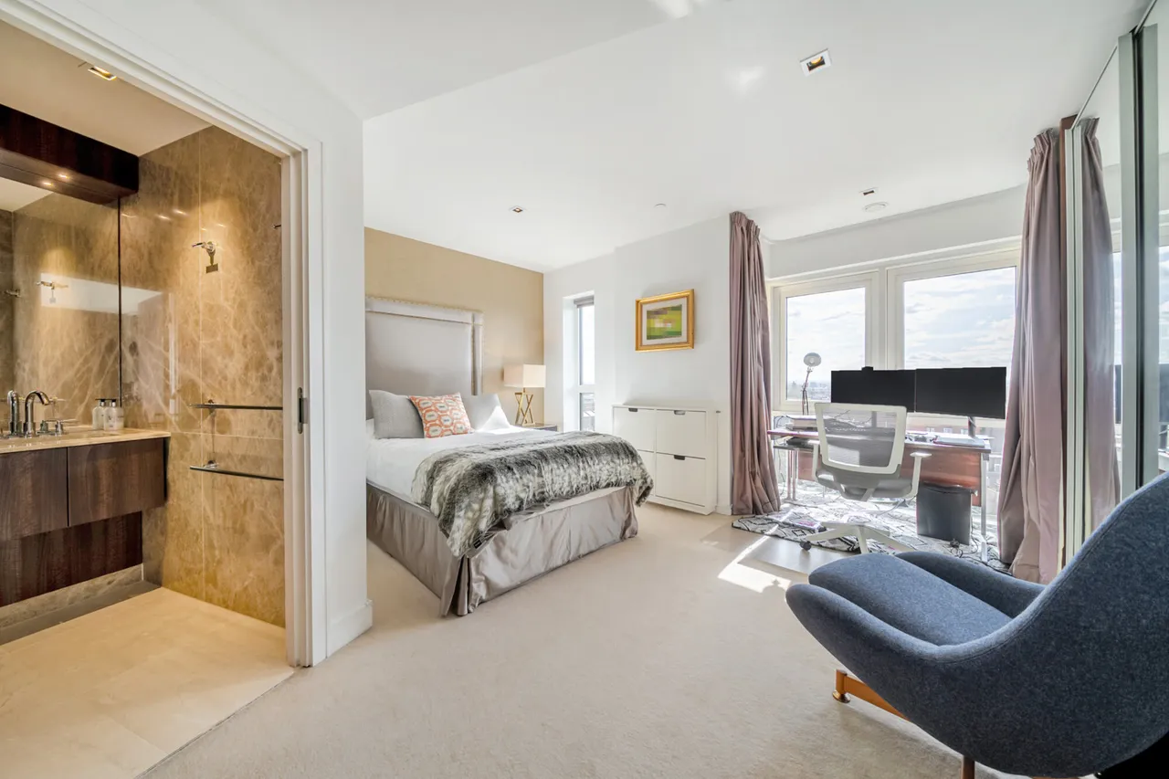 Longfield Avenue, Ealing, W5, photo 12
