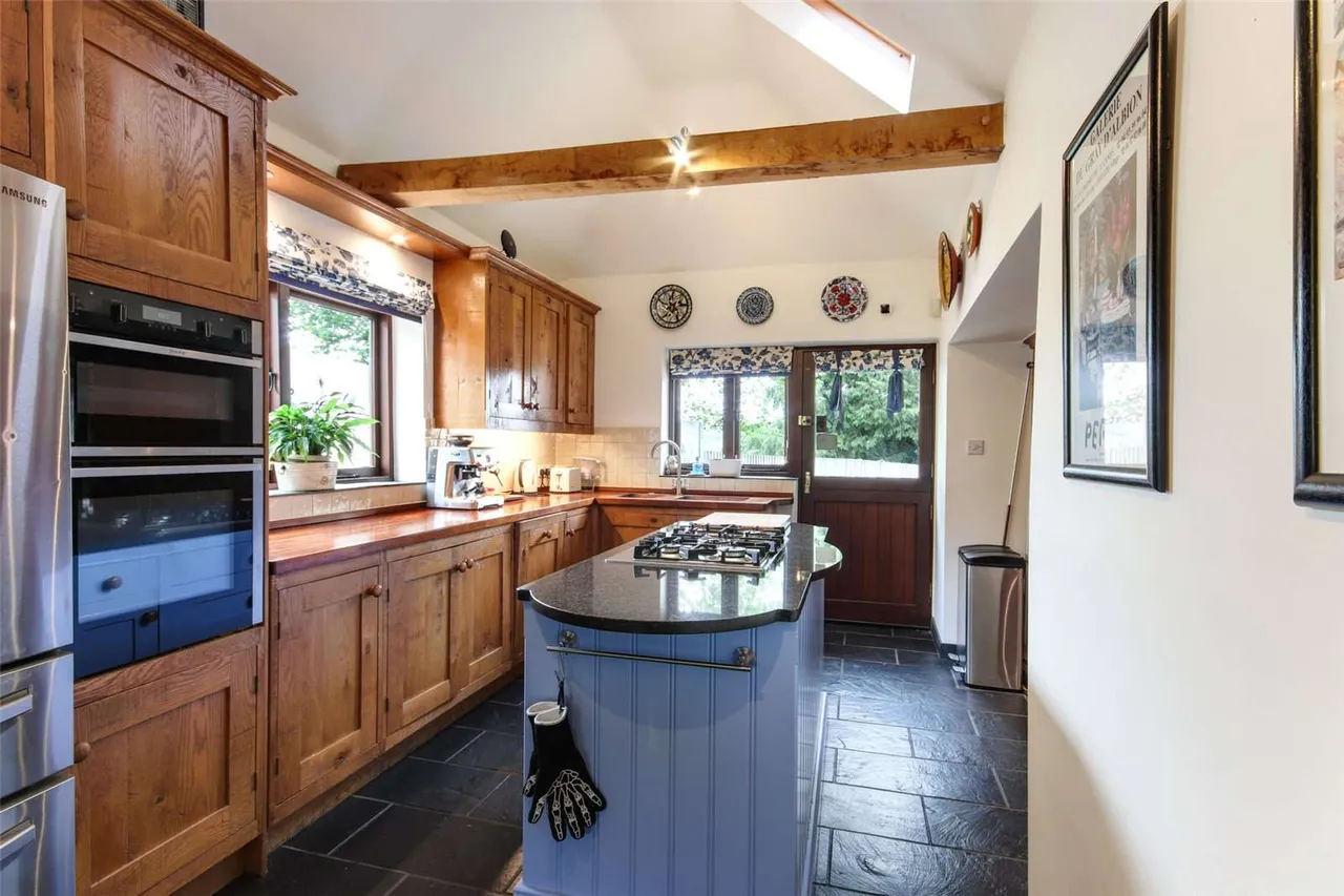 Bourne Lane, Plaxtol, Sevenoaks, Kent, TN15 0RE, photo 9