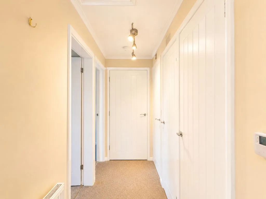 Kestrel Court, Burntwood, WS7, photo 13
