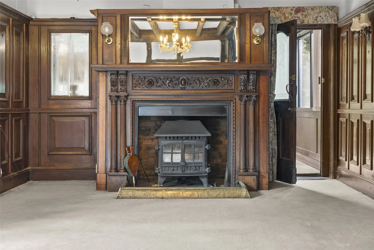 Stoke Road, Gloucestershire, Bishops Cleeve, GL52 8RP, photo 6