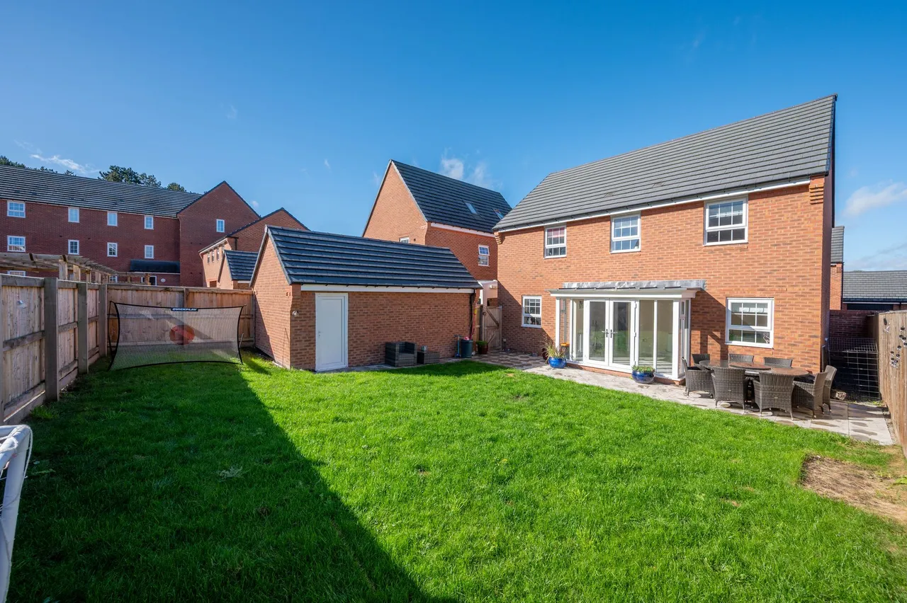 Poppy Road, Wilmslow, photo 25
