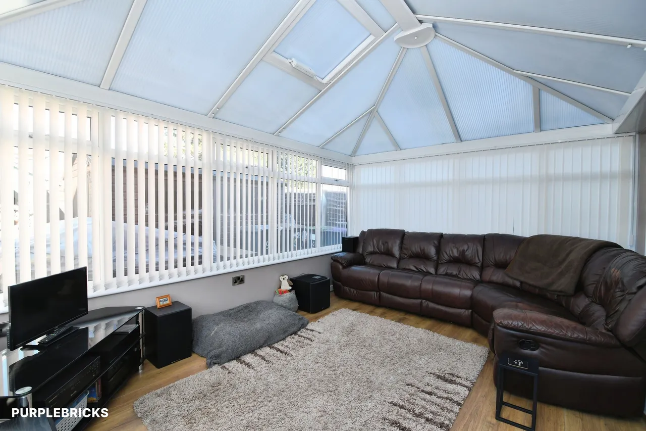 Monsal Dale, North Hykeham, LN6, photo 8