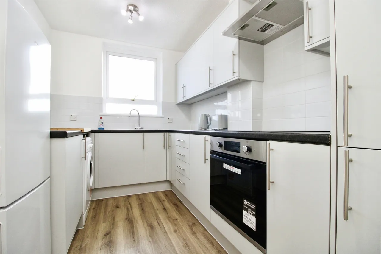 Llansannor Drive, Cardiff, CF10, photo 5