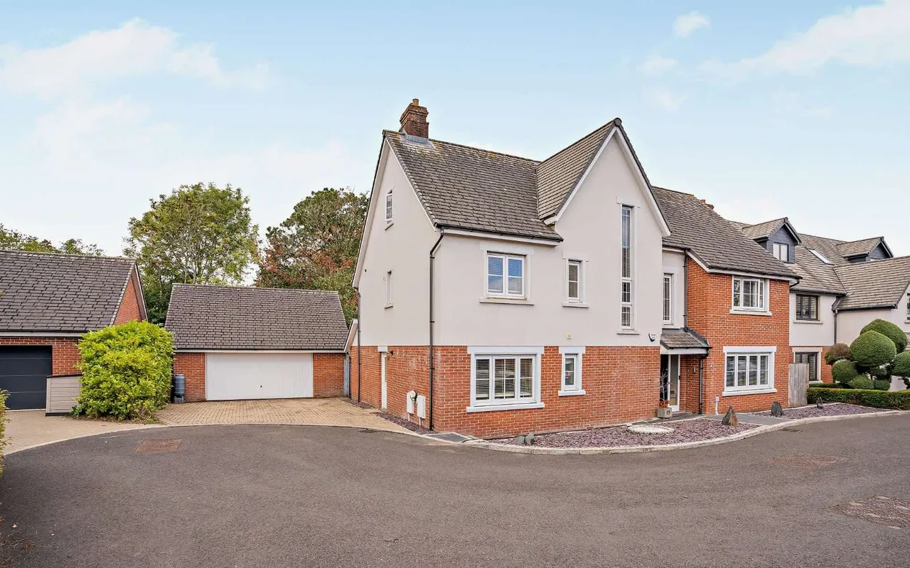 4 bed house for sale — Ty Gwyn Gardens, Penylan, Cardiff, CF23 5BF