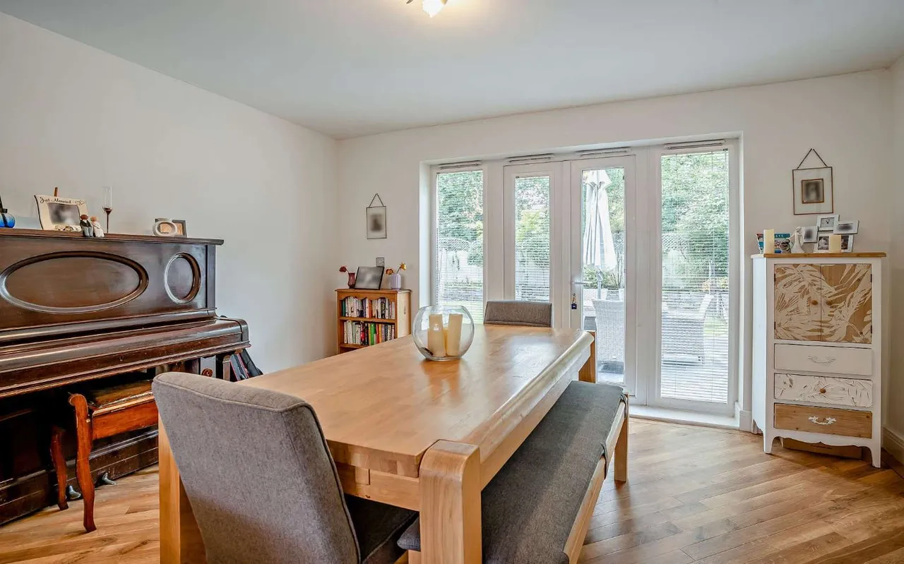 Ty Gwyn Gardens, Penylan, Cardiff, CF23 5BF, photo 10