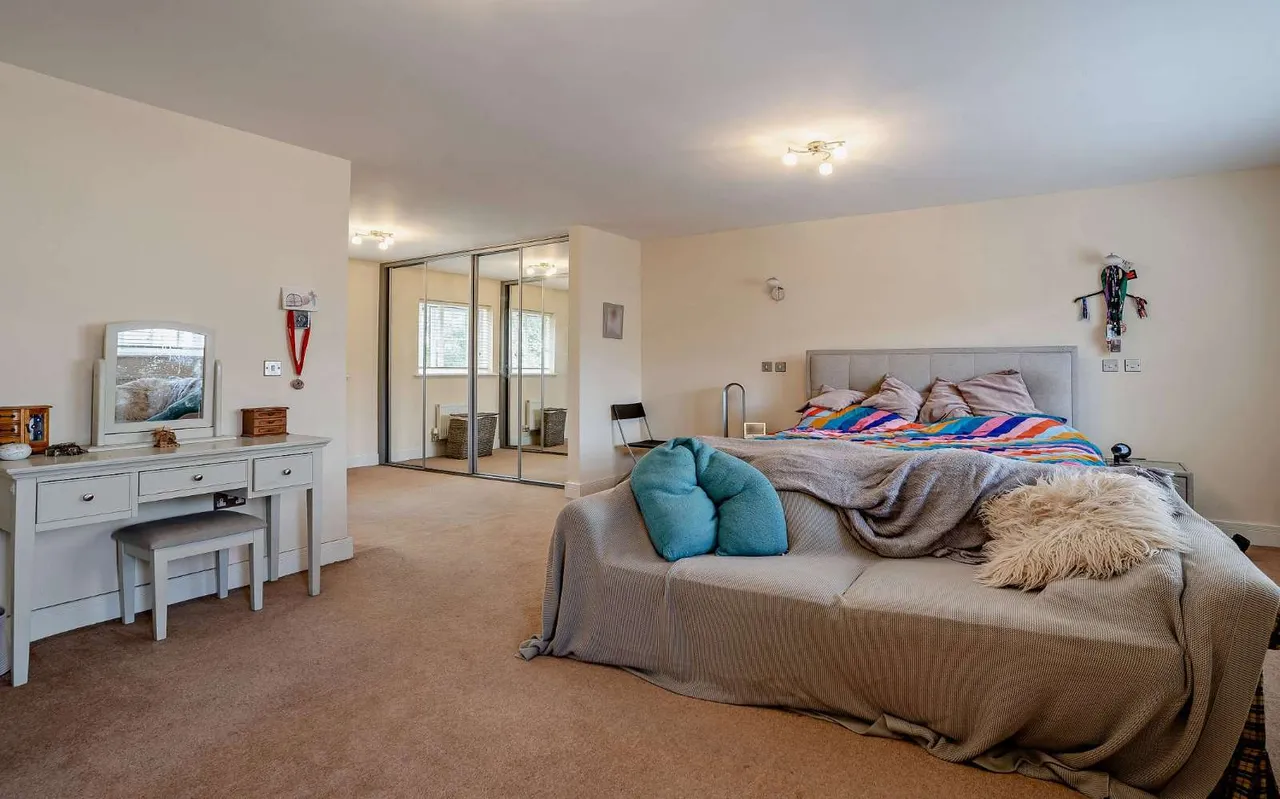 Ty Gwyn Gardens, Penylan, Cardiff, CF23 5BF, photo 12
