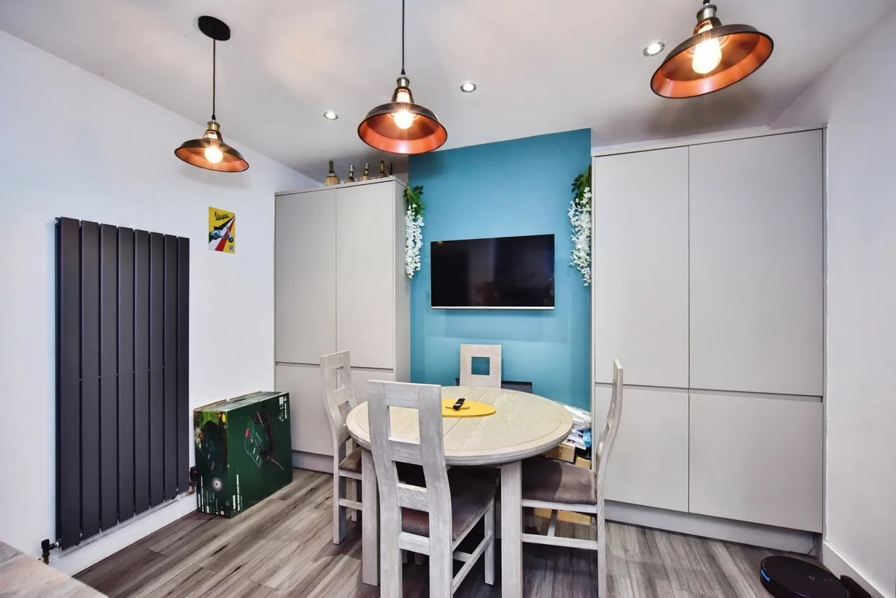 Sutton Road, MAIDSTONE, Kent, ME15, photo 6