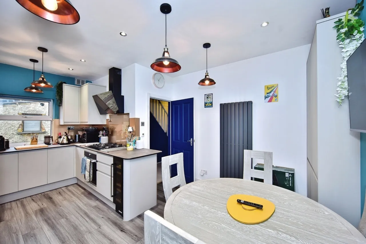 Sutton Road, MAIDSTONE, Kent, ME15, photo 5