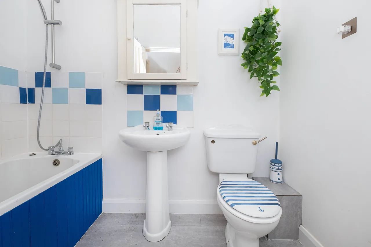 Ewell Road, Surbiton, KT6, photo 9
