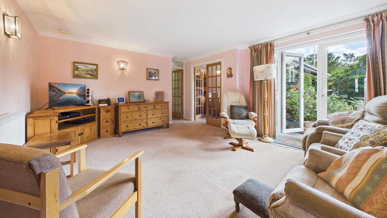 Wingfield, Orton Goldhay, photo 5