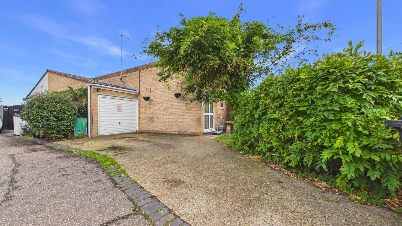 Wingfield, Orton Goldhay, photo 21
