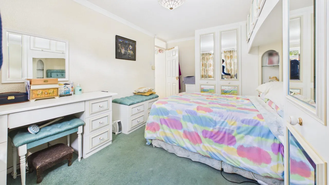 Wingfield, Orton Goldhay, photo 11