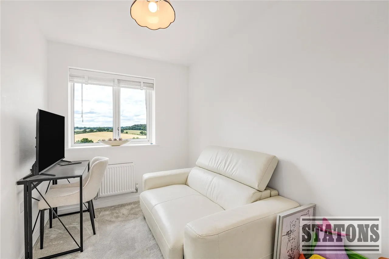 Sika Gardens, Enfield, EN2 8GP, photo 16