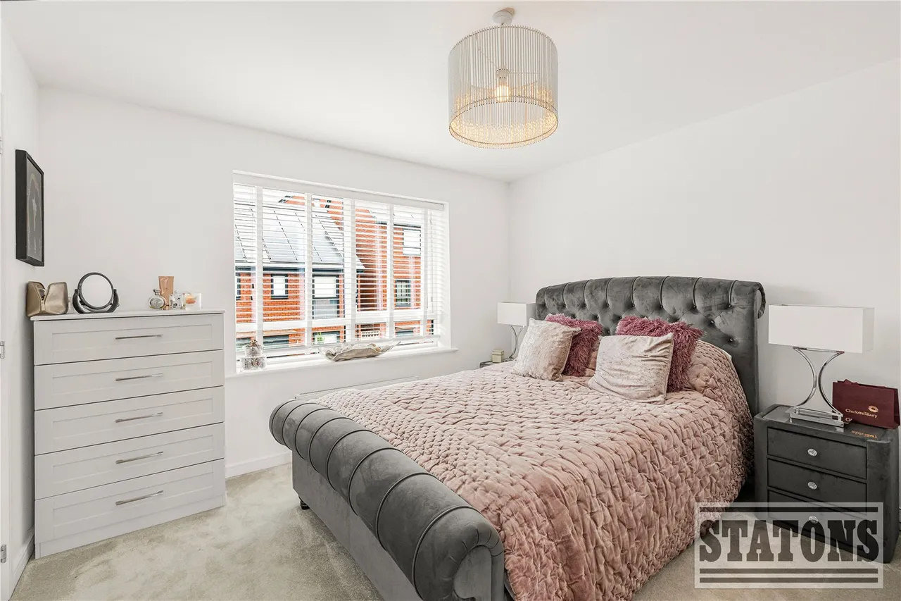 Sika Gardens, Enfield, EN2 8GP, photo 14