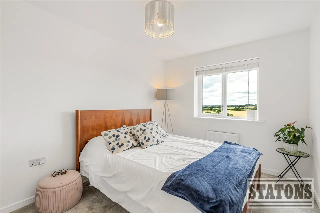 Sika Gardens, Enfield, EN2 8GP, photo 15
