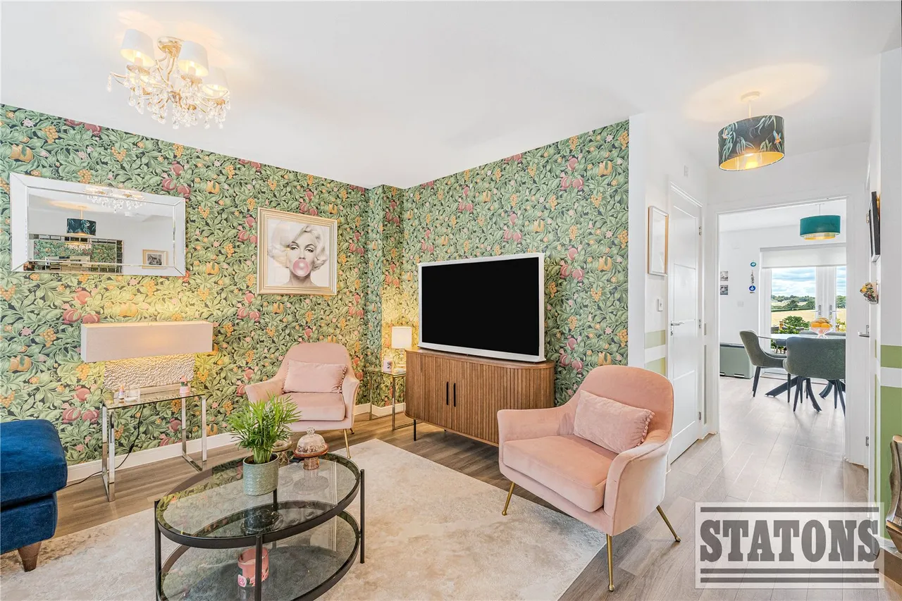 Sika Gardens, Enfield, EN2 8GP, photo 8