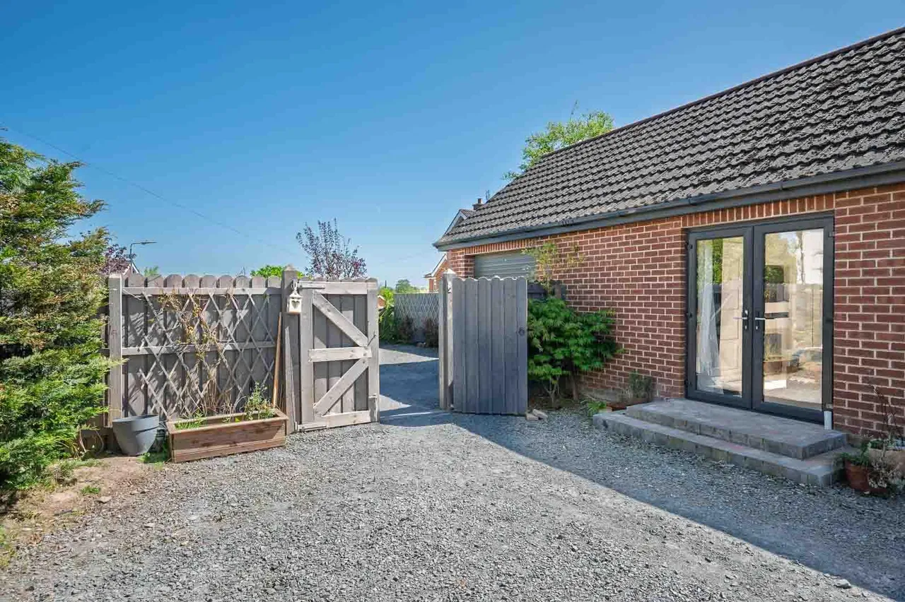 Grange Avenue, bangor, BT20, photo 25